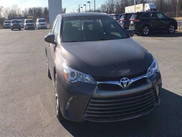 Toyota Camry 2017 photo 3